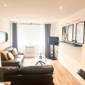 City Retreat Birmingham - Modern 2 Bed Apartment